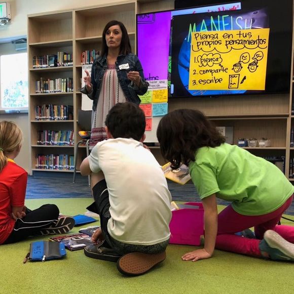 Meet your Posher, Lucía - Picture 1 of 1